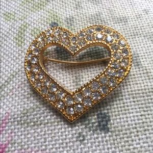 Vintage Heart pin with Austrian  Crystal
